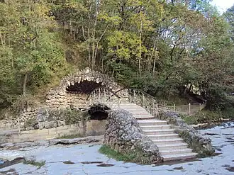 The pedestrian bridge - "Lady's Whim"