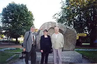 After the installation: Yuly Rybakov, Irina Flige, Yevgeny Ukhnalyov