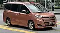 Toyota Noah (R80), Prime Taxis livery
