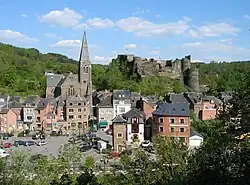 La Roche: the town centre below its medieval castle