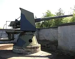 152&nbsp;mm 45 caliber Pattern 1892 coastal gun on Kuivasaari Island. Manufactured by the Obukhov State Plant in 1896, serial number 30.