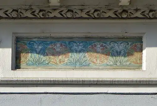 Frieze of Strada Constantin F. Robescu no. 1, Bucharest, unknown architect, c. 1900
