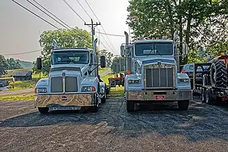 Two Kenworths - T300 (Left) and T800 (Right)