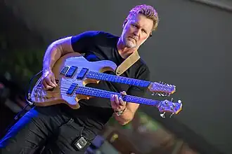 Reingold performing with Steve Hackett in 2024