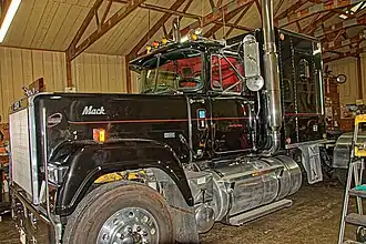 1986 Mack Super-Liner II w/Caterpillar Power in Kentucky