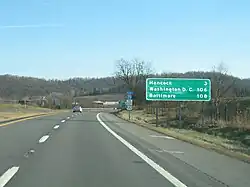 Baltimore is the major control city on I-70 eastbound through Maryland, while Washington, DC is a major city of interest. (This sign is located in Pennsylvania in close proximity to the Maryland border.)