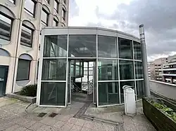 Entrance at Voie Félix Eboué