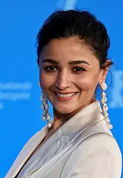 Alia Bhatt is seen smiling at the camera