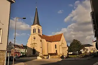 The church and the Place de la République, in Ardentes