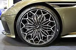 Diamond-turned forged wheel