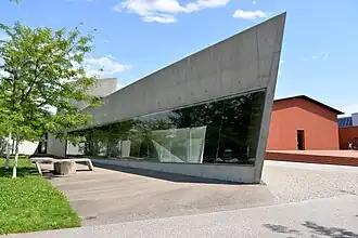 Vitra Fire Station in Weil am Rhein (1993). Hadid's first building complex.