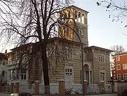 Villa on Curtiusstraße