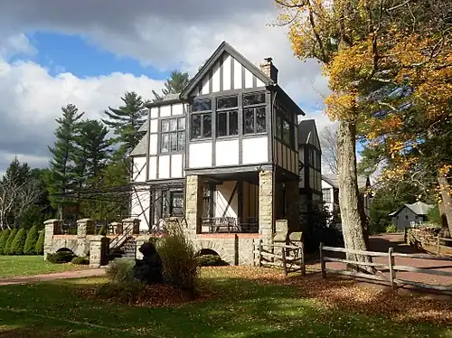 Front of Lewis Mansion