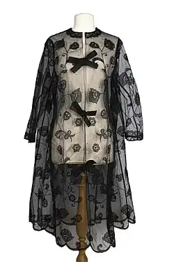 Black Lace kaftan “Illusion”-Front-