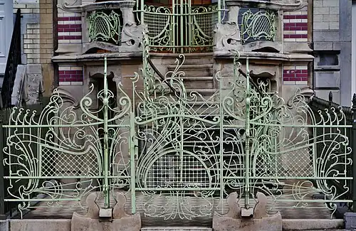Entrance fence of the Saint-Cyr House in Brussels by Gustave Strauven (1901–1903)