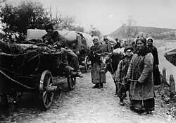 Russian peasants evacuated during the Great Retreat, November 1915.
