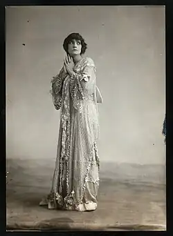 Claire McDowell in 1922 Mrs. Cratchit