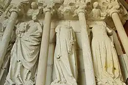 Completed statues (façade).
