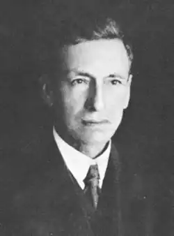 Headshot of Daniel Salamanca