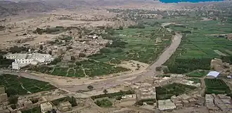 Dar Al-Hadeeth (left) in Dammaj