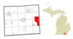 Location within Lenawee County (red) and the administered village of Deerfield (pink)