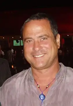 Leading Israeli TV personality Dudu Topaz commits suicide in prison while awaited trial over assaulting top Israeli media executives.