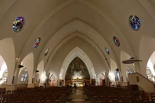 Nave facing the altar
