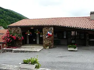 The town hall of Esbareich