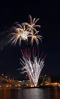 4 July fireworks in Portland, Oregon, 10 second exposure
