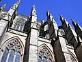 Flying buttresses