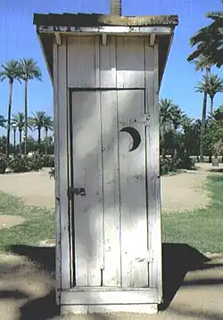 Outhouse used in the 19th century: Sahuaro Ranch in Glendale, Arizona, US