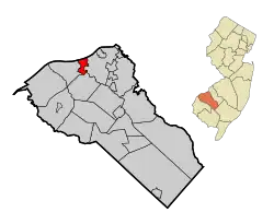 Location of Paulsboro in Gloucester County highlighted in red (left). Inset map: Location of Gloucester County in New Jersey highlighted in orange (right).