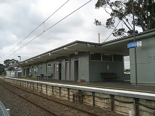 Gowrie station Platform 2 and station building looking north