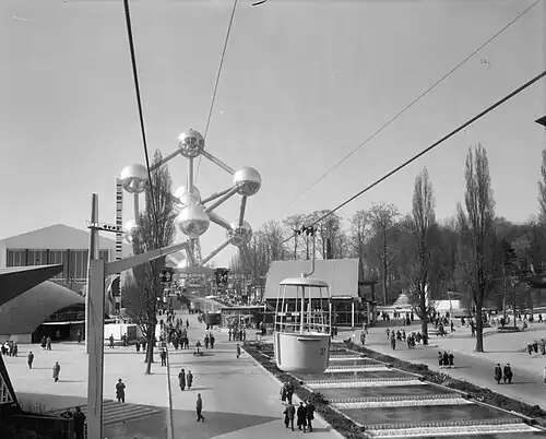 View of the main avenue towards the Atomium during Expo 58