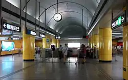 Station Hall of Line 4