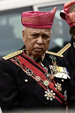 Hasrin Sabtu, Manteri 32