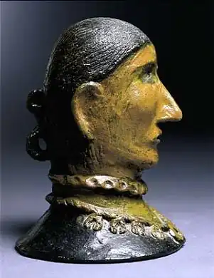 Head of Emmett, circa 1985, by Faye Tso, fired clay with piñon pitch, Smithsonian American Art Museum,