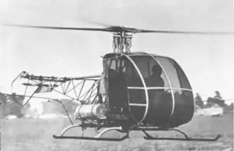 Flying Cicaré CH-2 helicopter