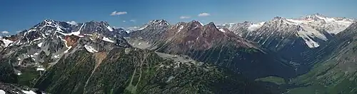 Thiassi Range with Mount Sampson (left), Sessel Mountain (middle), and Mount Thiassi (right). Viewed from Grouty Peak