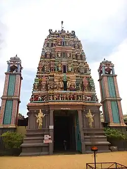 Entrance of Kokkaddicholai Thanthonriswaram