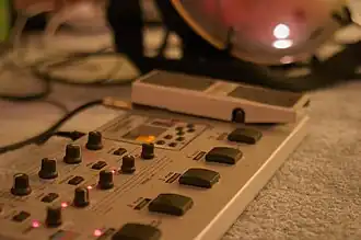 Korg ToneWorks AX1000G (1999)