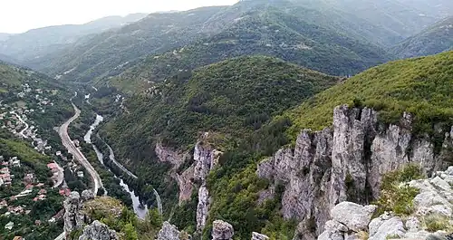 II-16 at Gara Lakatnik