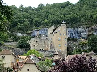 The château in Larroque-Toirac