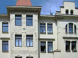 Art Nouveau facade on Arndtstrasse