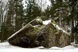 Glacial erratic boulder at Lake Raku