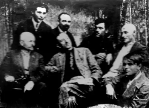 Milev (top right) with fellow writers, including Mihai Andriescu, Samuil Lehtțir, and Pavel Chioru