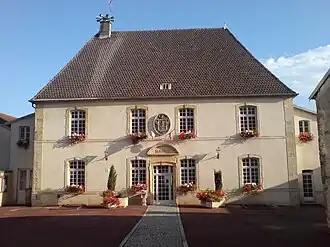 The town hall in Jussey