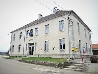 The town hall in La Planée