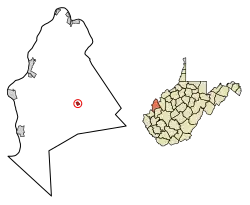 Location of Leon in Mason County, West Virginia.
