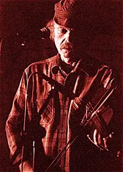 Hurley performing in 2006